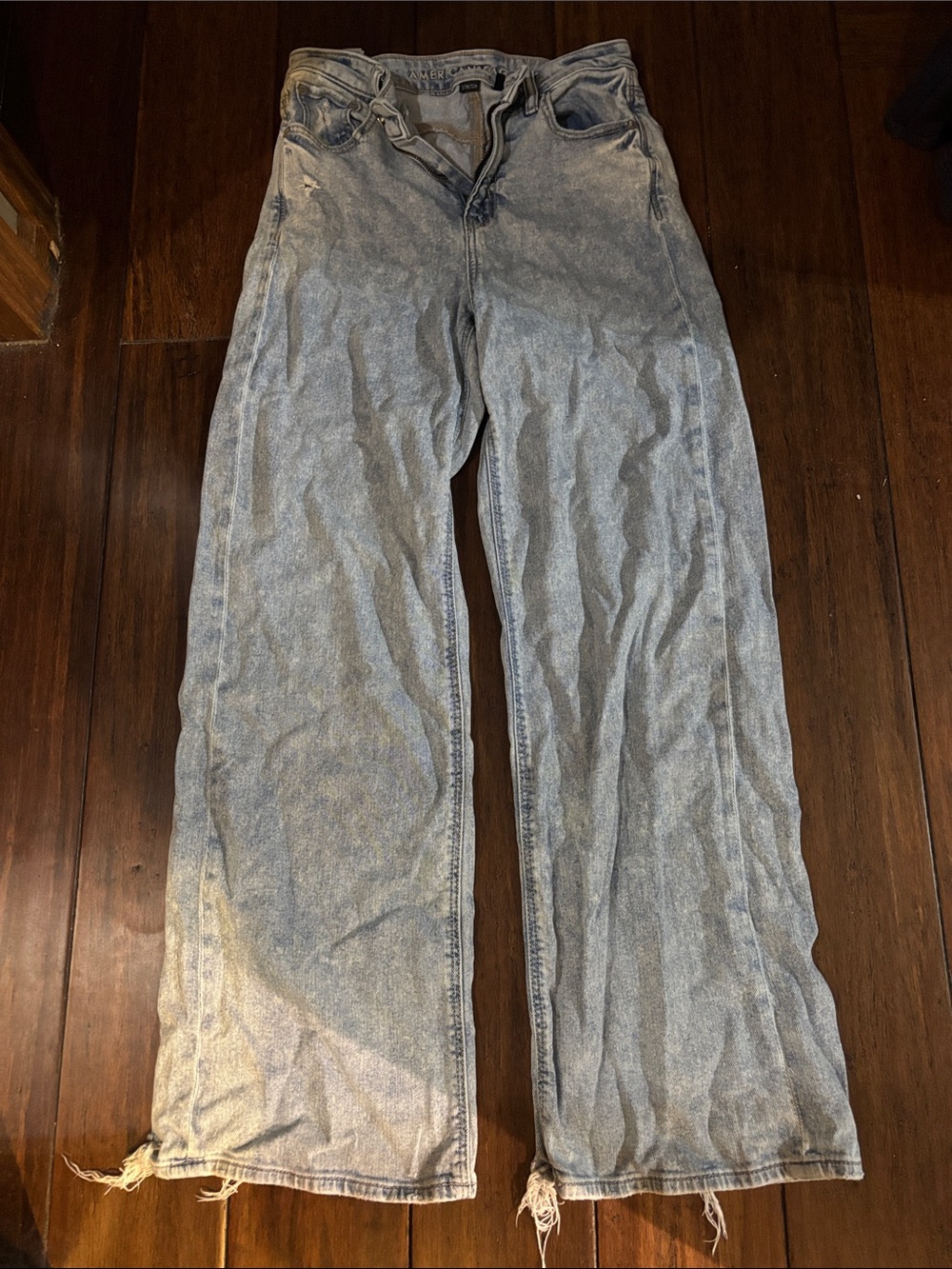 American Eagle Baggy Jeans